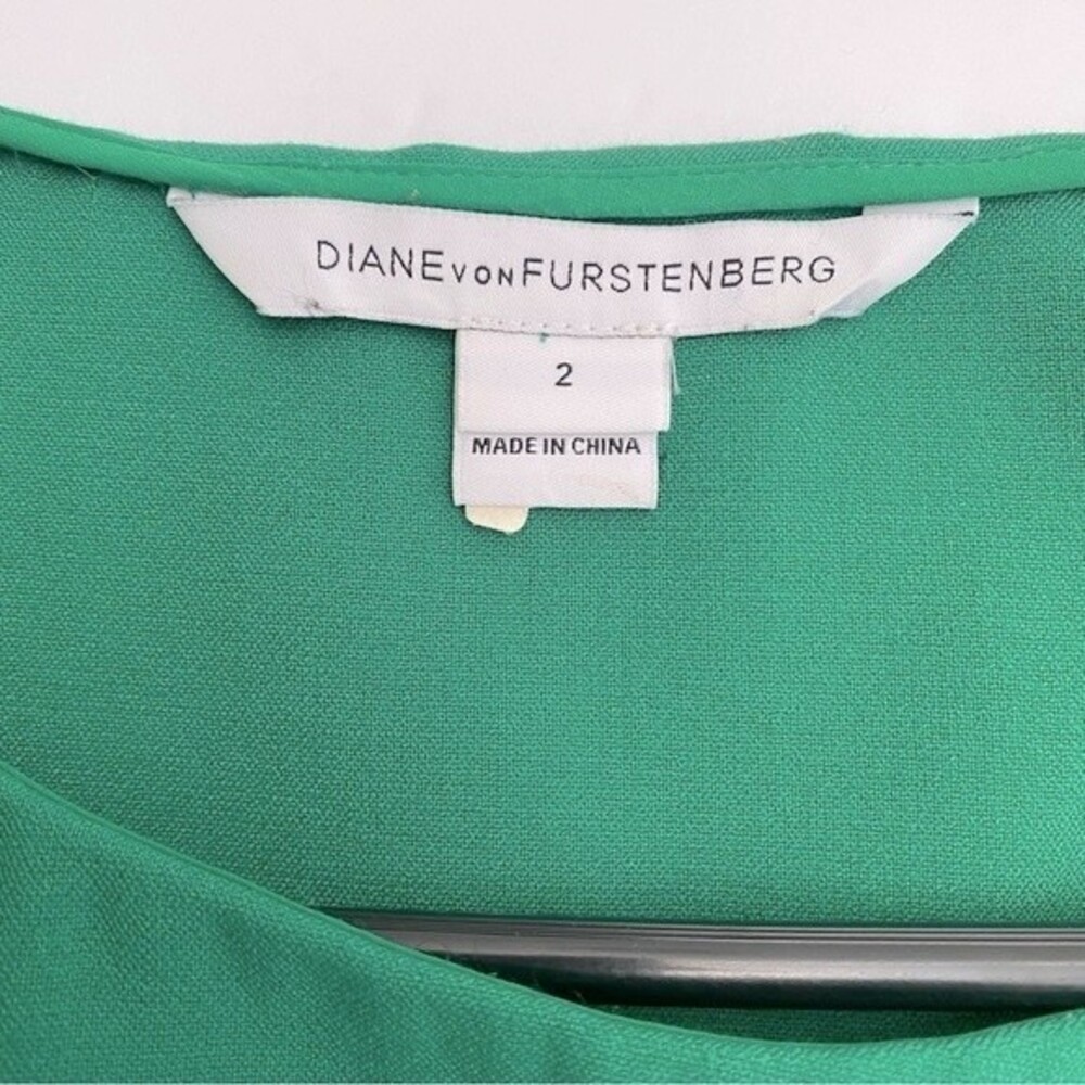 Diane von Furstenberg Dayna Emerald Green Ruched Dress Size 2 - Picture 6 of 6